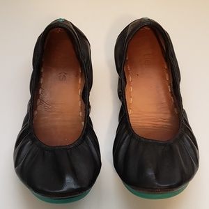 Tieks Black Flats
